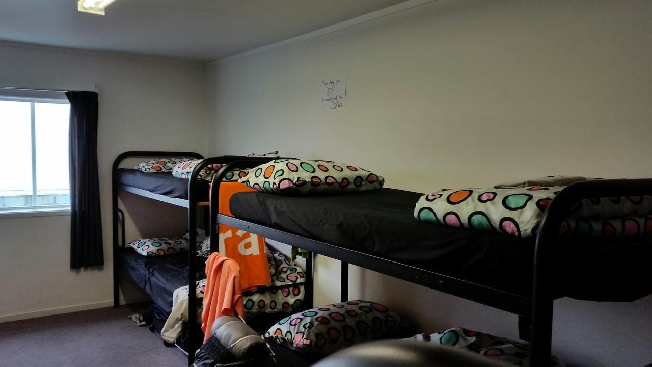 Loft 109 Backpackers Hostel Tauranga Extérieur photo